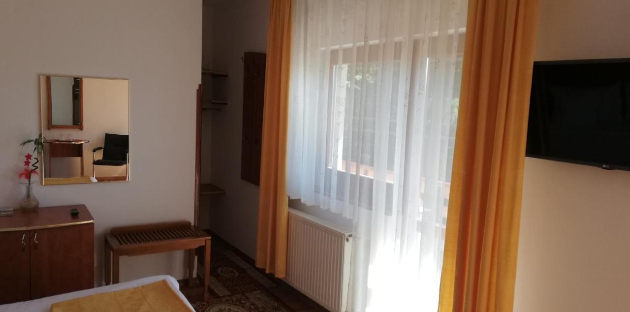 סינאיה Pension Casa Soarelui מראה חיצוני תמונה